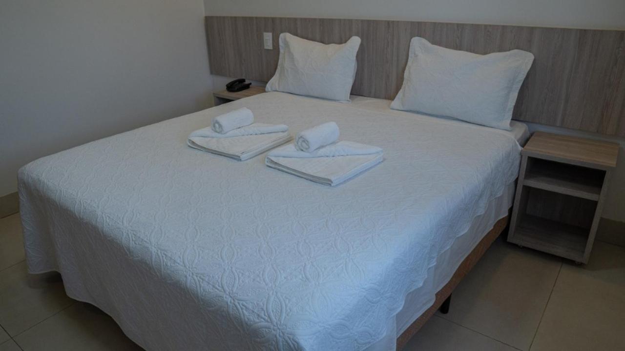 Oiti Hotel - جوروبي المظهر الخارجي الصورة